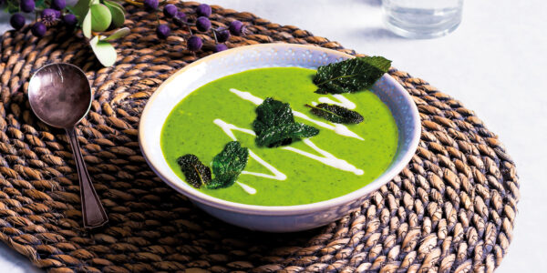 Pea, Spinach and Mint Soup