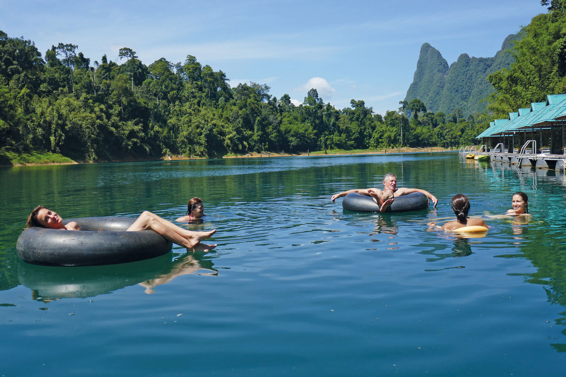 Jungleyoga at Praiwan Rafthouse