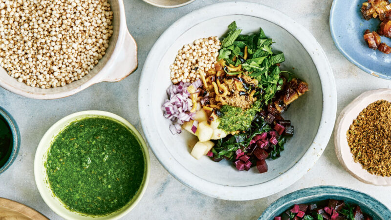 Beetroot and apple bhel puri