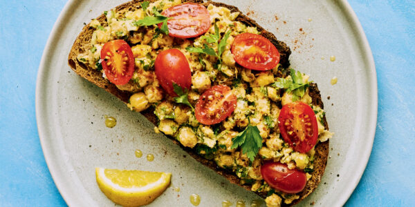 Smashed Chickpeas with Tomatoes