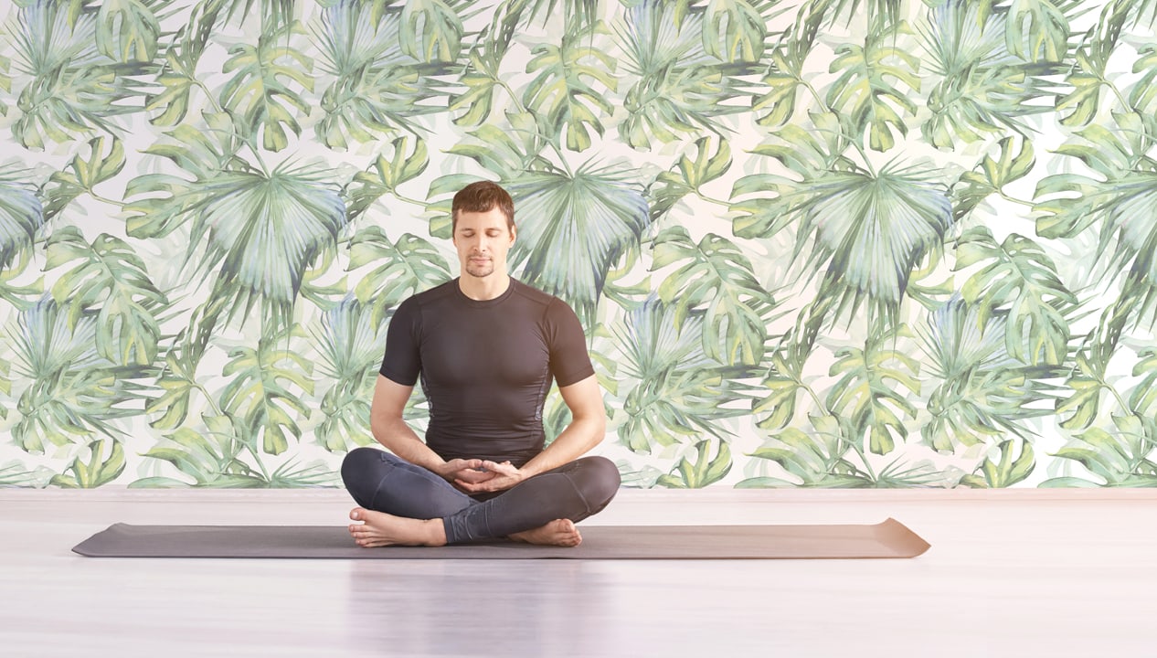 10 Male Yoga Teachers you need to know about Om Yoga Magazine