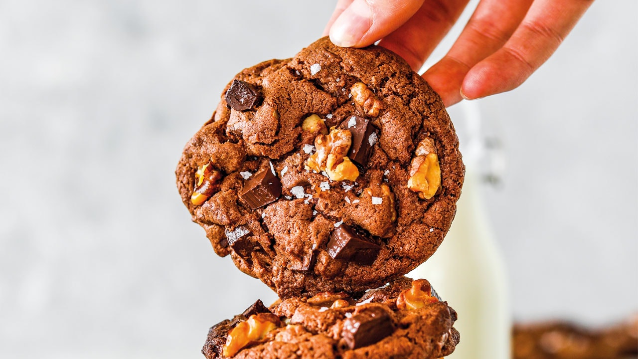 Brownie California Walnut Cookies