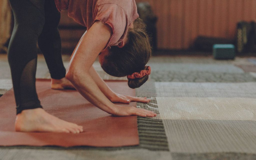 Four Ways to Practice The Art of Surrender | Om Yoga Magazine