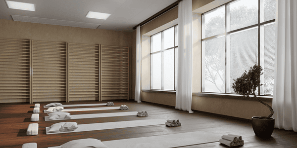 5 Reasons to Practice at a Yoga Studio