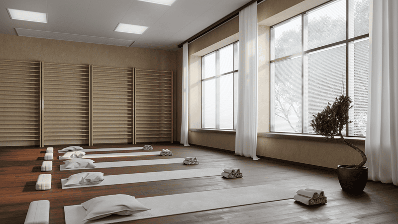 5 Reasons to Practice at a Yoga Studio