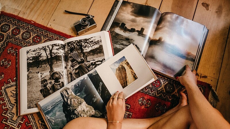 pexels-jonathanborba-3021319