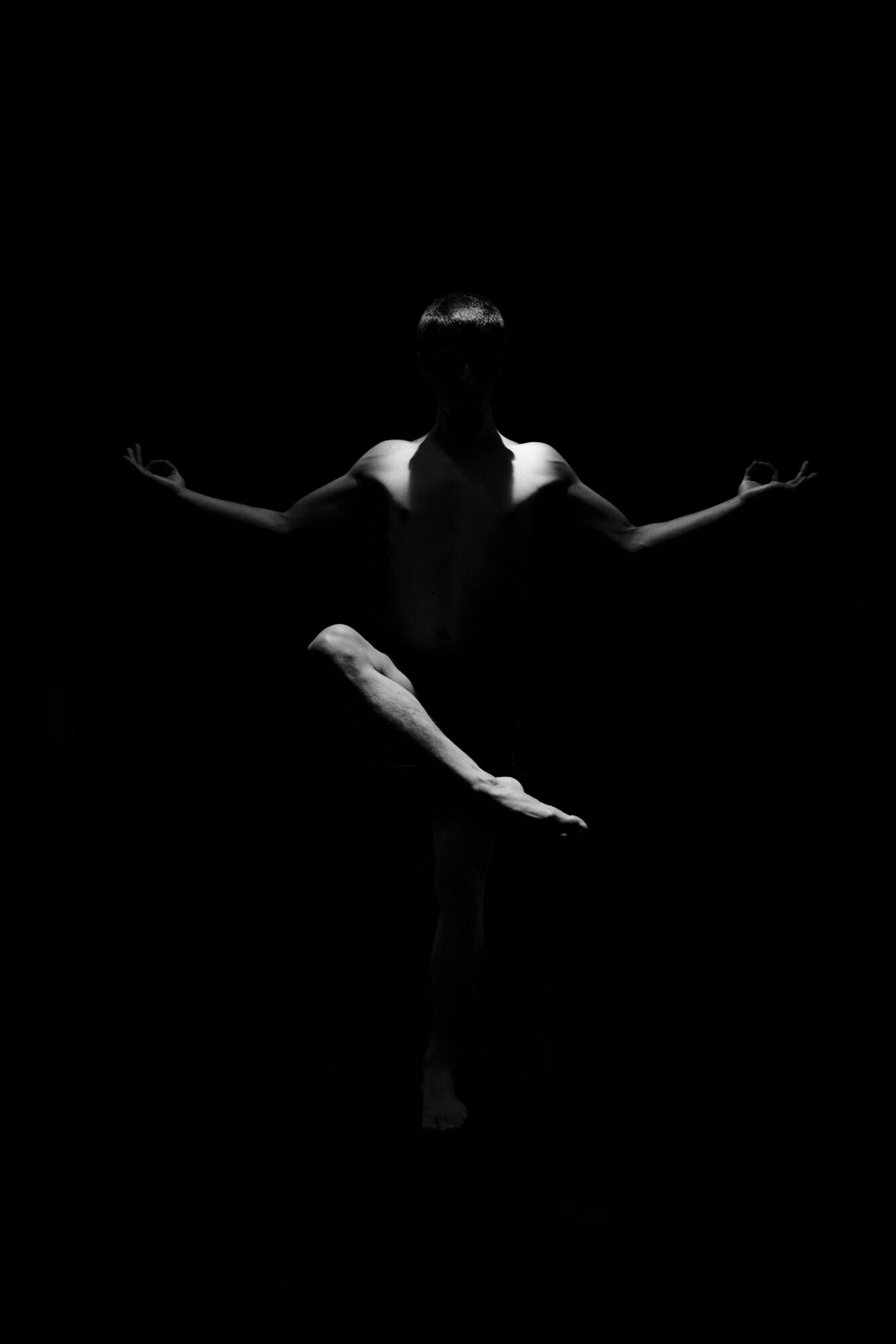Yoga in Darkness Foto-5