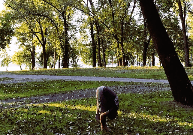 800-and-Forward-Fold