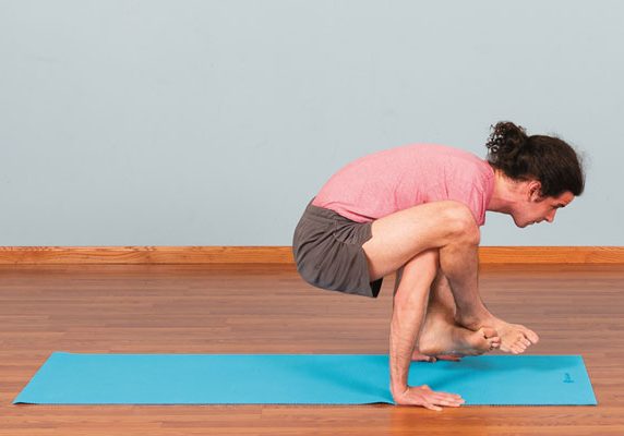 4 yoga poses to raise your energy
