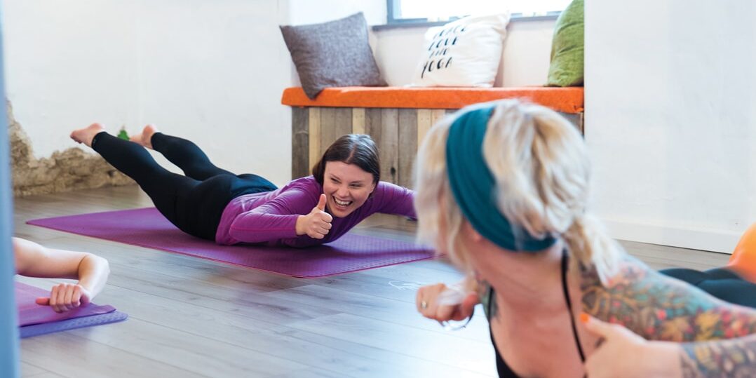 PNY_Family_Yoga-382 Yoga v exams