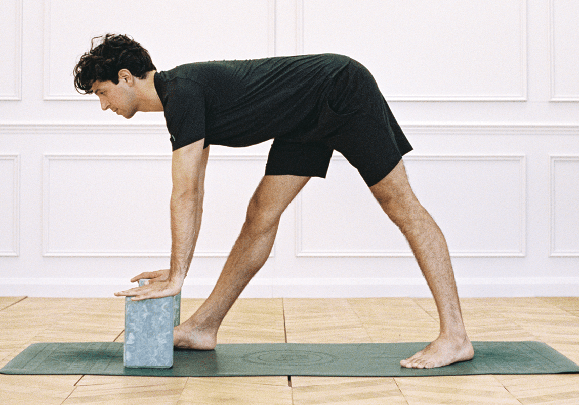 10 Easy Steps to Salamba Sarvangasana - Supported Shoulderstand — Mudita  Yoga Studio