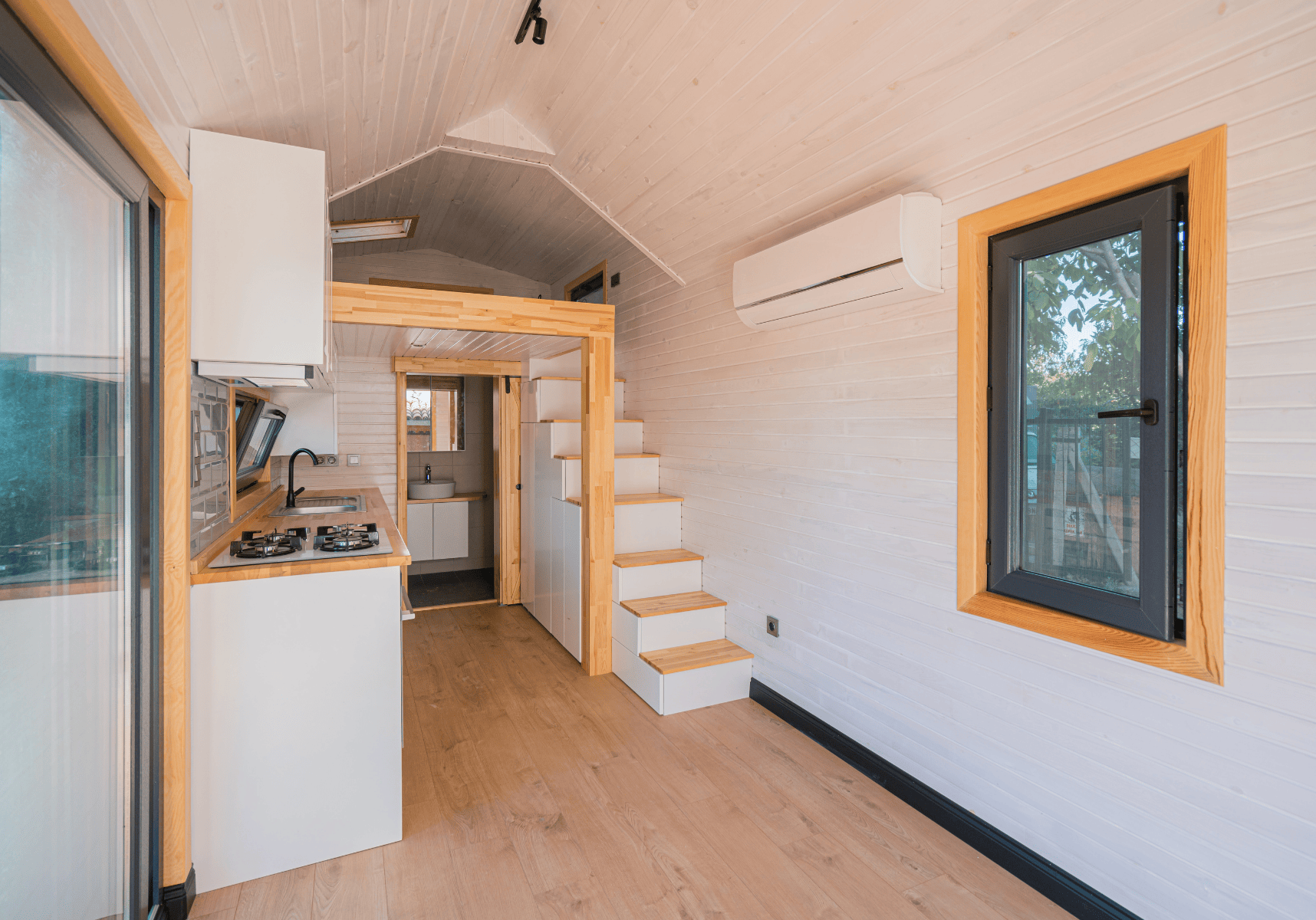8 Tips for Cooking in a Tiny Home Kitchen